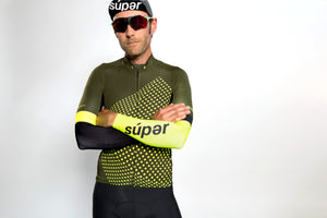 Unisex dot-dot-dot Green + Acid arm warmers
